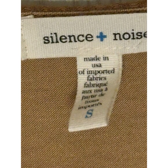 Silence & Noise Ribbed Knit V Neck Dress S Short Sleeve Empire Waist Brown Tan - Picture 6 of 8